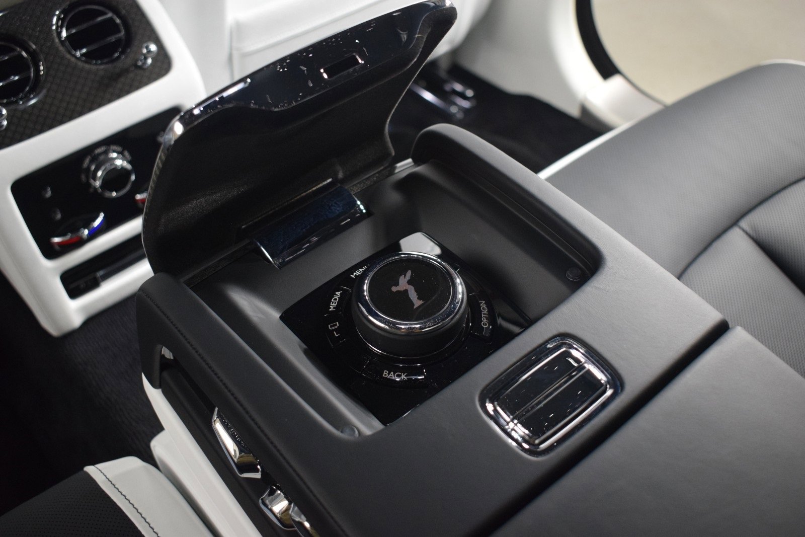 Certified 2022 Rolls-Royce Ghost Black Badge image 20