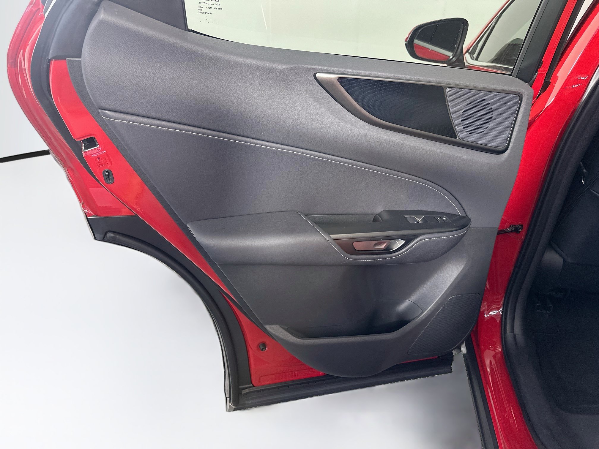 Used 2025 Lexus NX 250 FWD w/ Cold Area Package image 28