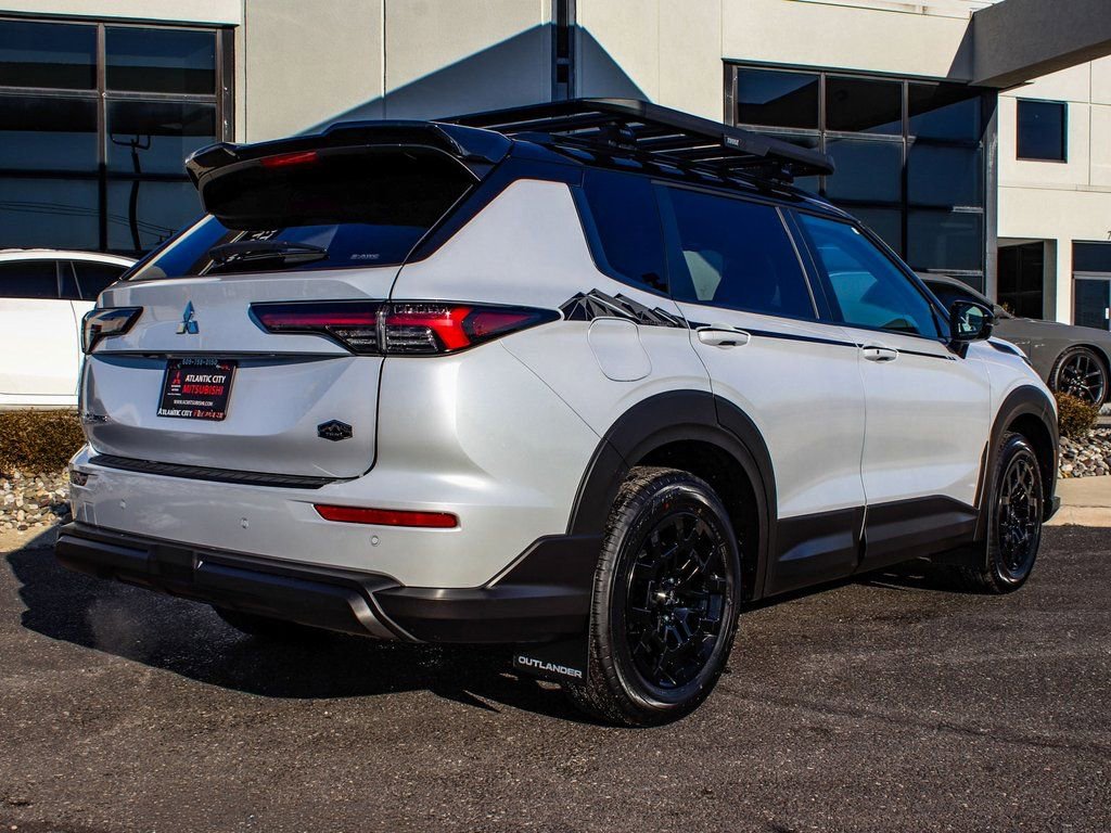New 2026 Mitsubishi Outlander Trail Edition image 6