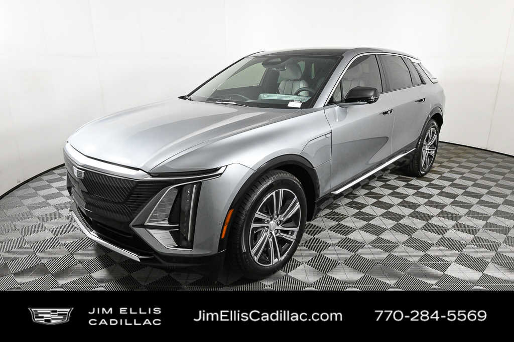 New 2026 Cadillac Lyriq Luxury RWD image 26