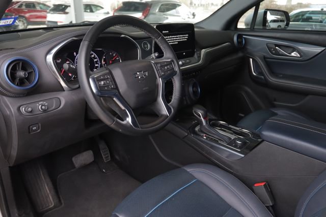 Used 2023 Chevrolet Blazer RS w/ Driver Confidence II Package image 7