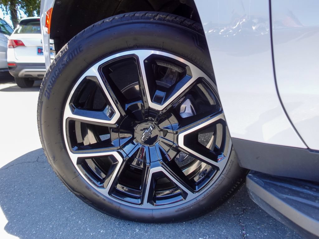 Used 2023 Chevrolet Tahoe RST AWD/4WD image 12