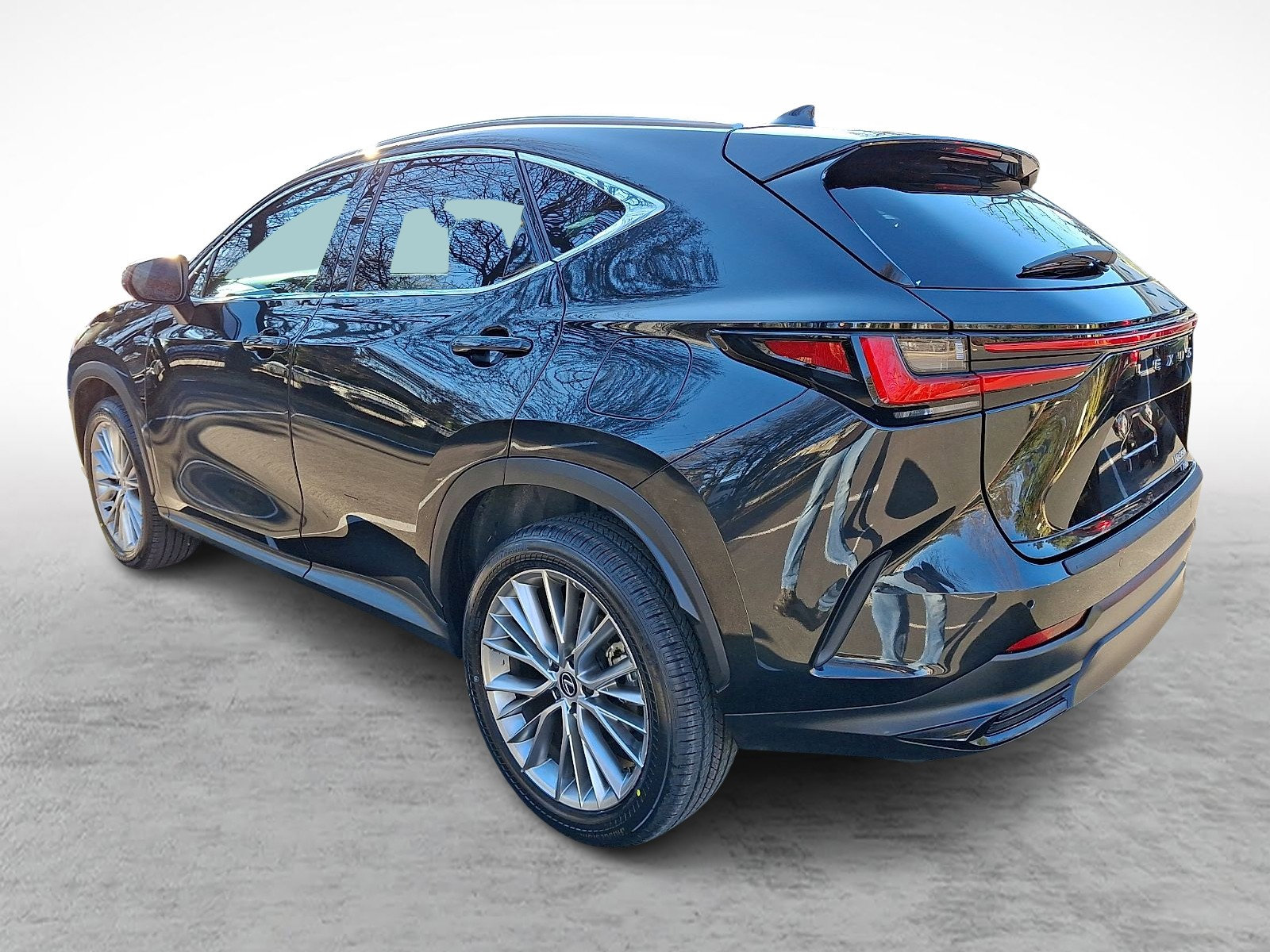 Certified 2024 Lexus NX 350 AWD w/ Luxury Package image 4