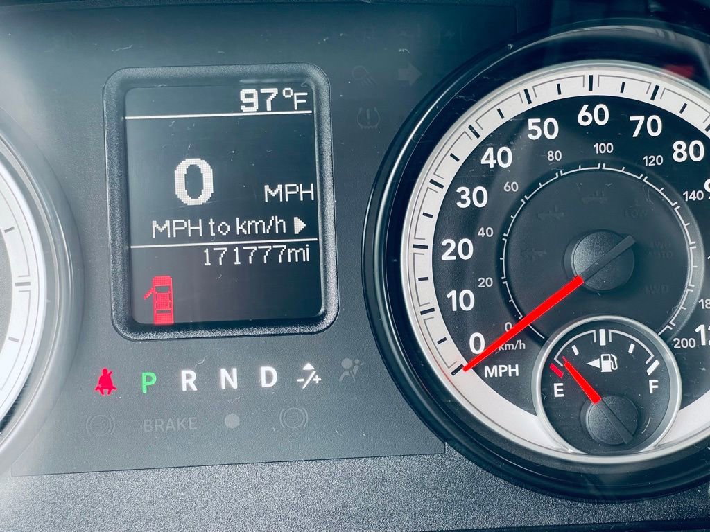 Used 2014 RAM 2500 Tradesman AWD/4WD image 17
