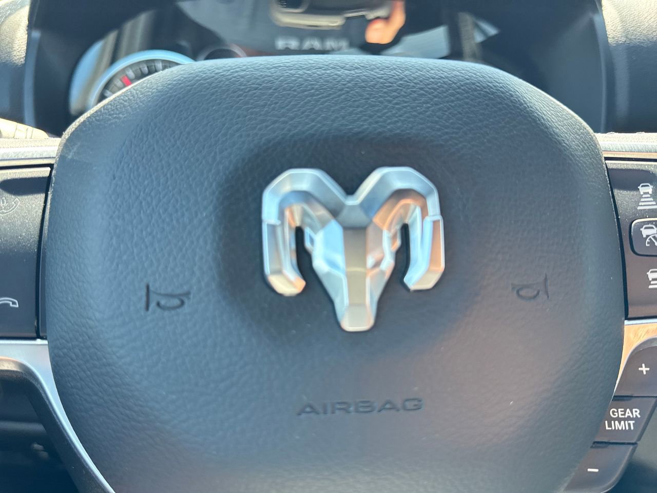 Used 2025 RAM 1500 Big Horn image 25