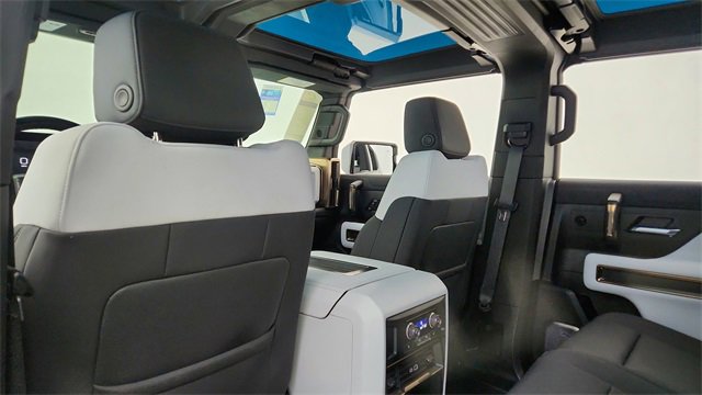 Used 2024 GMC Hummer EV 3X w/ Omega Edition image 30