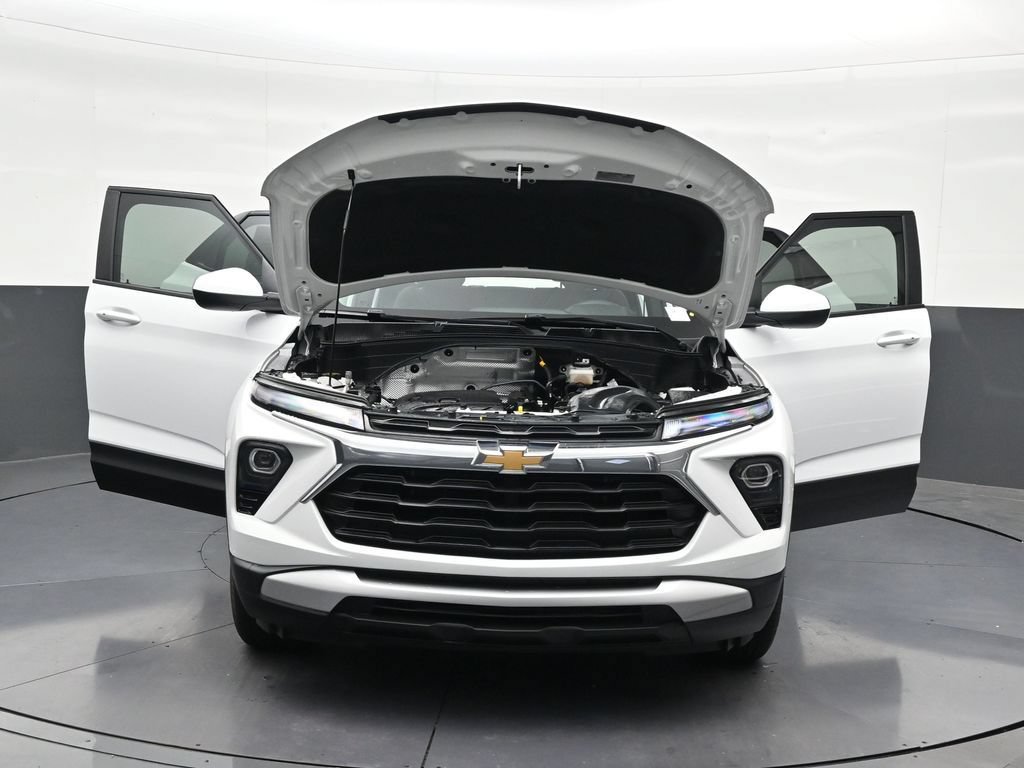 Used 2026 Chevrolet TrailBlazer LT FWD image 36