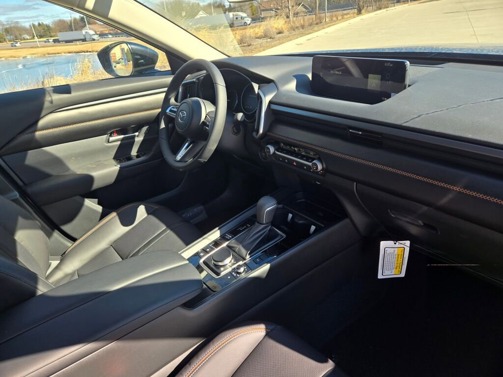 New 2026 MAZDA CX-50 AWD 2.5 Hybrid w/ Weather Package image 5