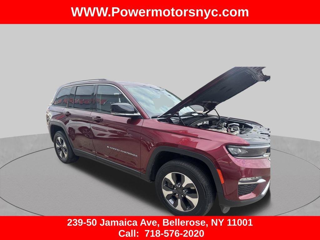 Used 2023 Jeep Grand Cherokee 4WD 4xe image 8