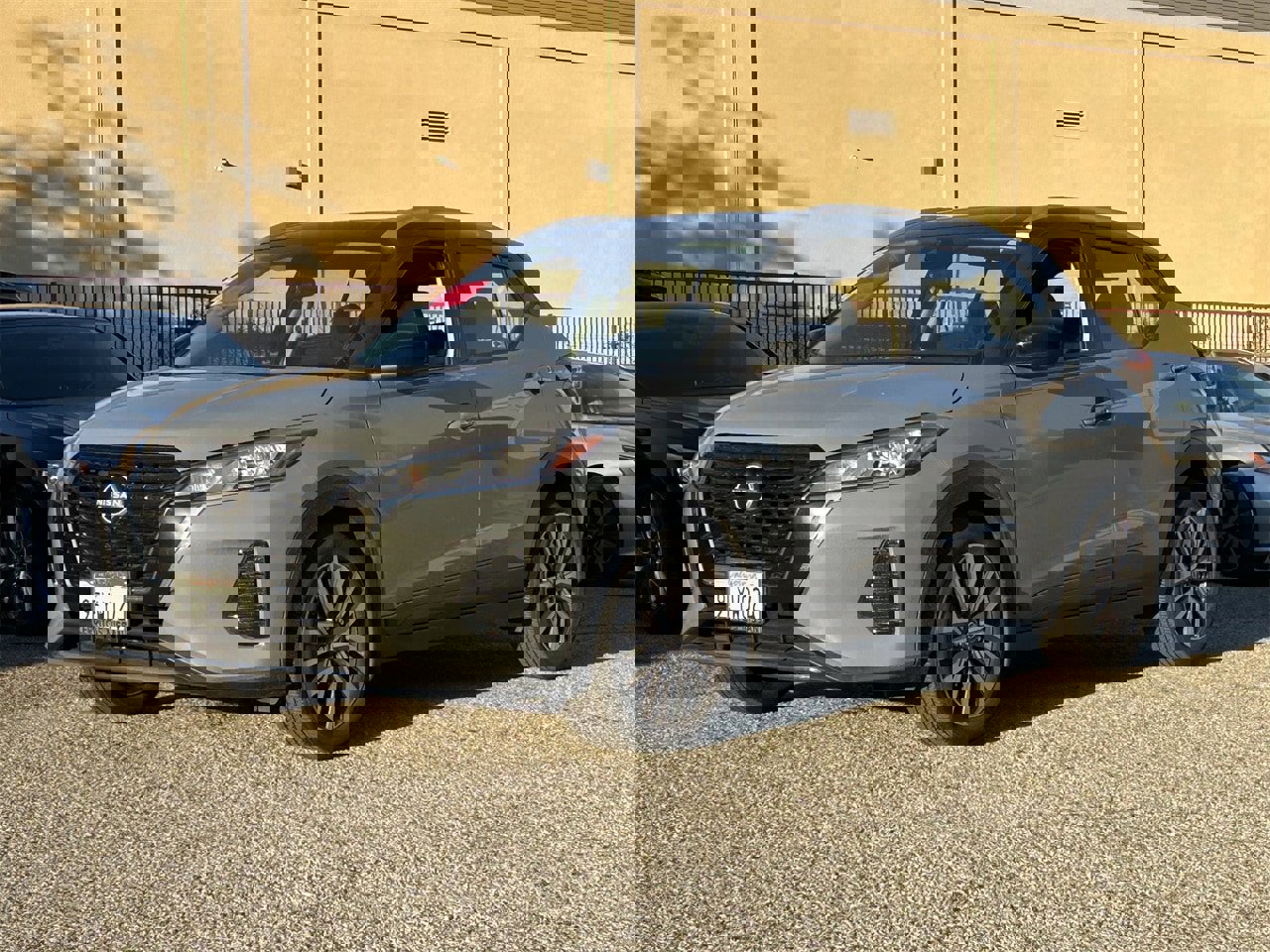 Certified 2023 Nissan Kicks SV image 2