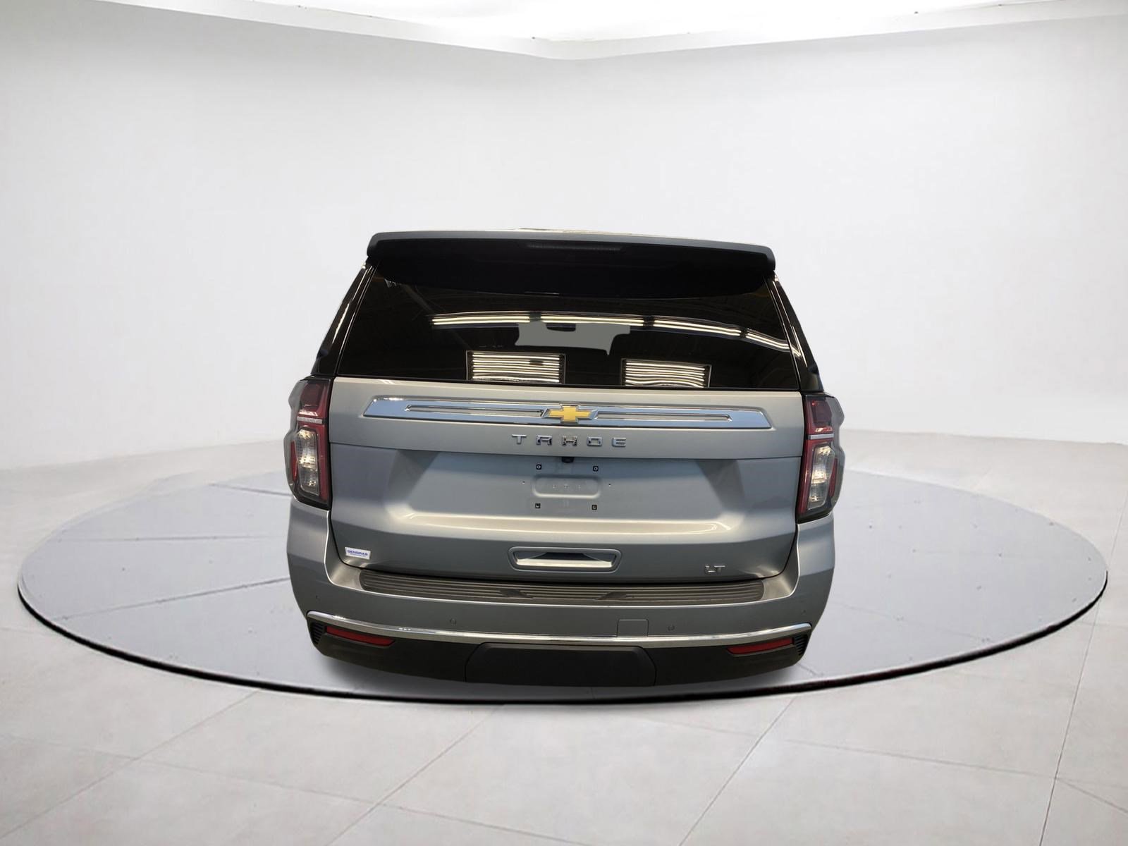 Used 2024 Chevrolet Tahoe LT image 5