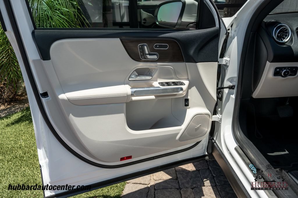 Used 2025 Mercedes-Benz EQB 250+ image 17