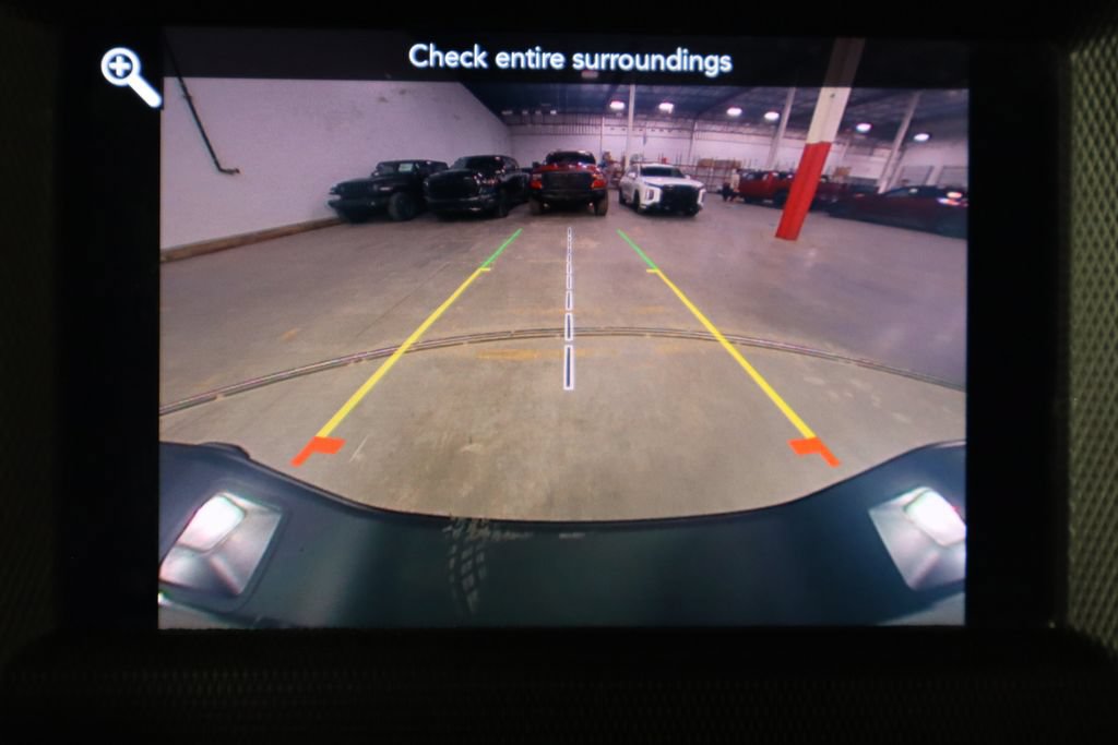 Used 2020 Jeep Gladiator Overland w/ Trailer Tow Package AWD/4WD image 33