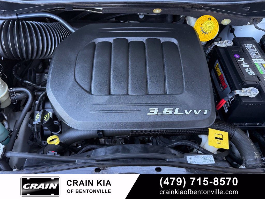 Used 2014 Dodge Grand Caravan SXT w/ UConnect Hands-Free Group FWD image 33