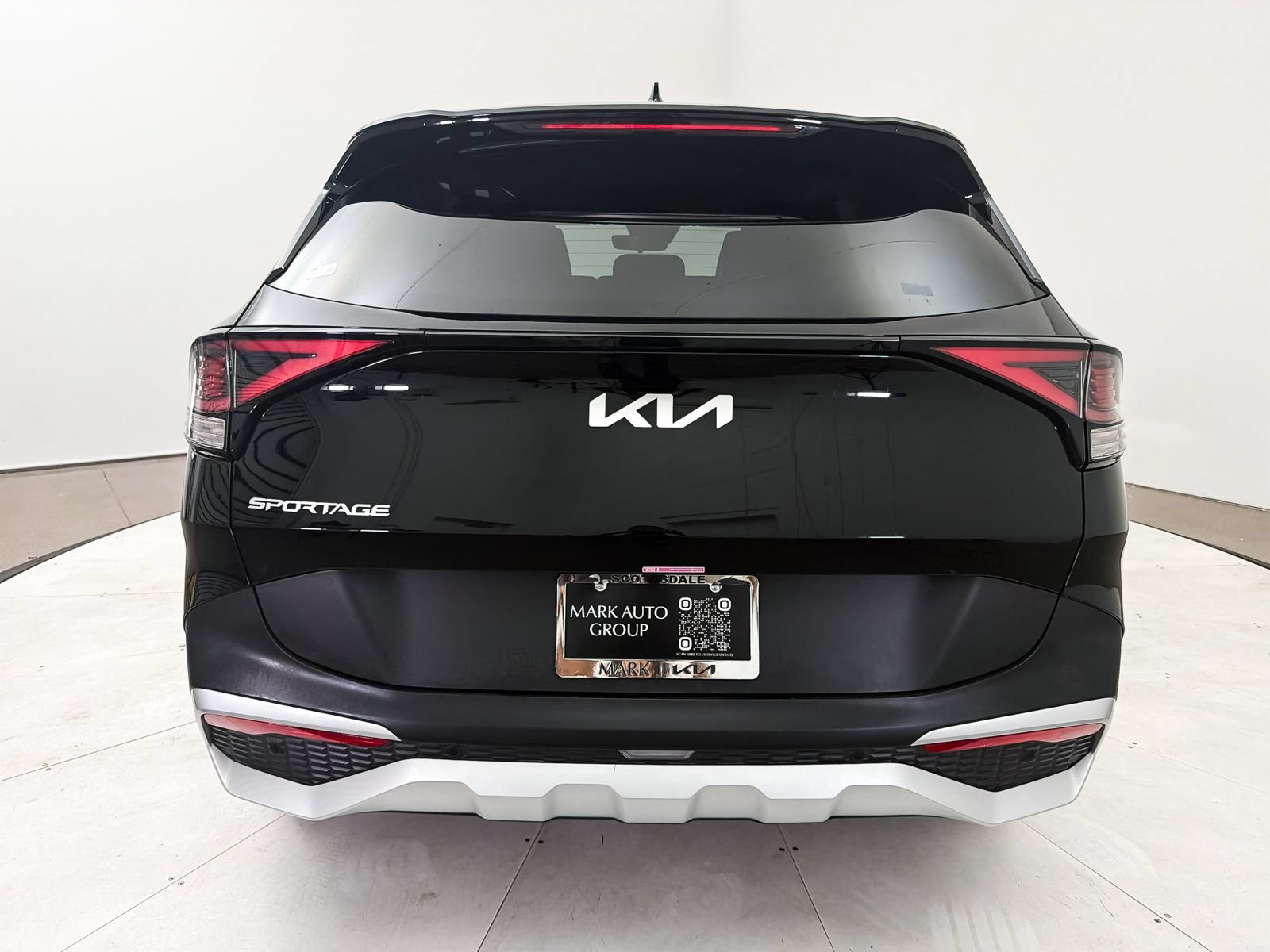 Certified 2025 Kia Sportage EX FWD image 15