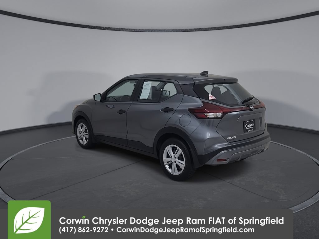 Used 2024 Nissan Kicks S FWD image 11