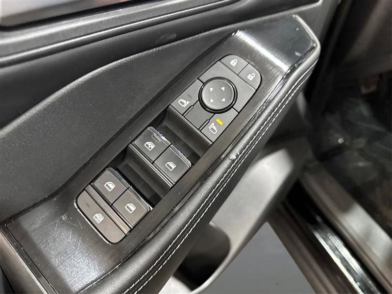 Used 2022 Nissan Rogue SV w/ SV Premium Package image 28