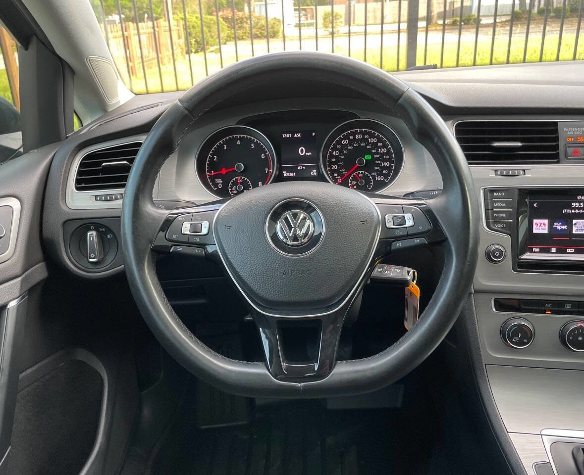 Used 2015 Volkswagen Golf S FWD image 28