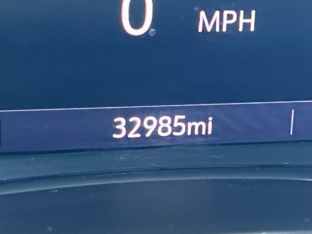 Used 2023 Chevrolet Equinox Premier AWD/4WD image 20