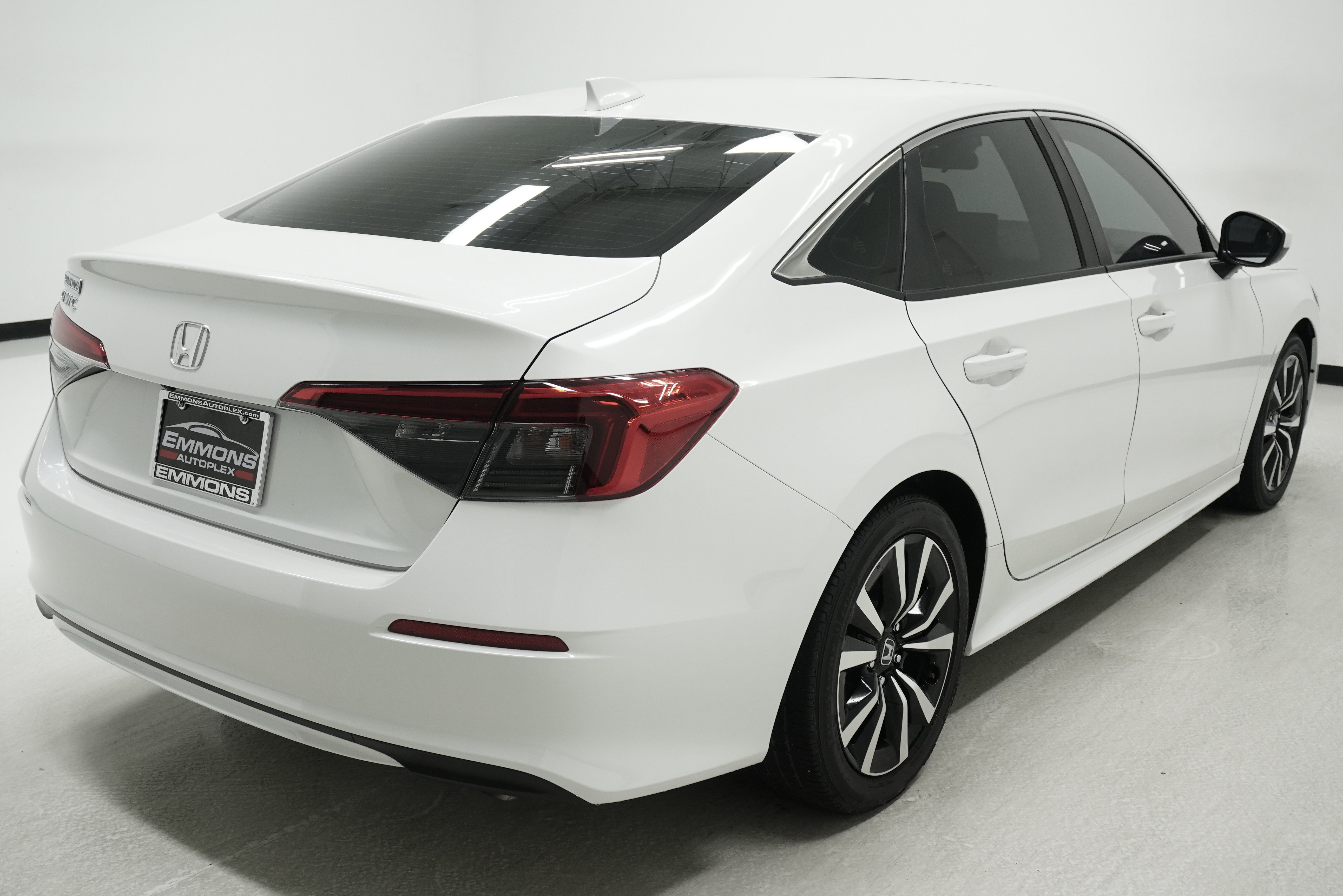 Used 2023 Honda Civic EX image 4