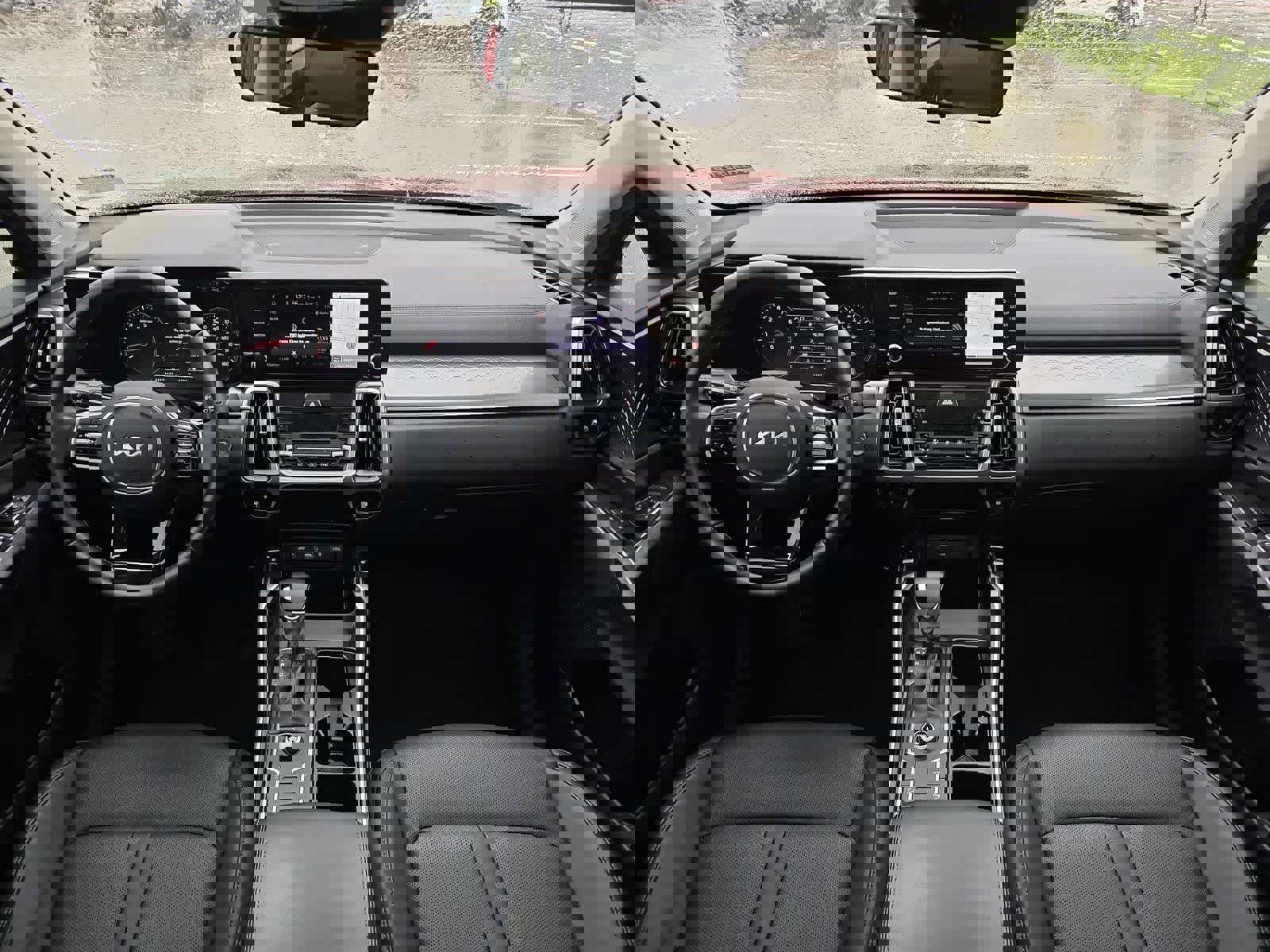 Certified 2023 Kia Sorento S w/ Panoramic Sunroof Package image 13