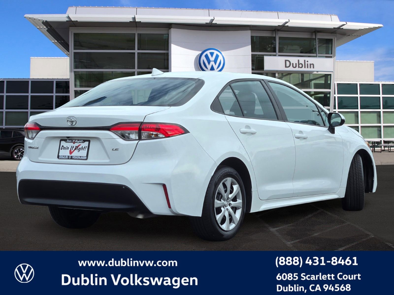 Used 2024 Toyota Corolla LE image 4