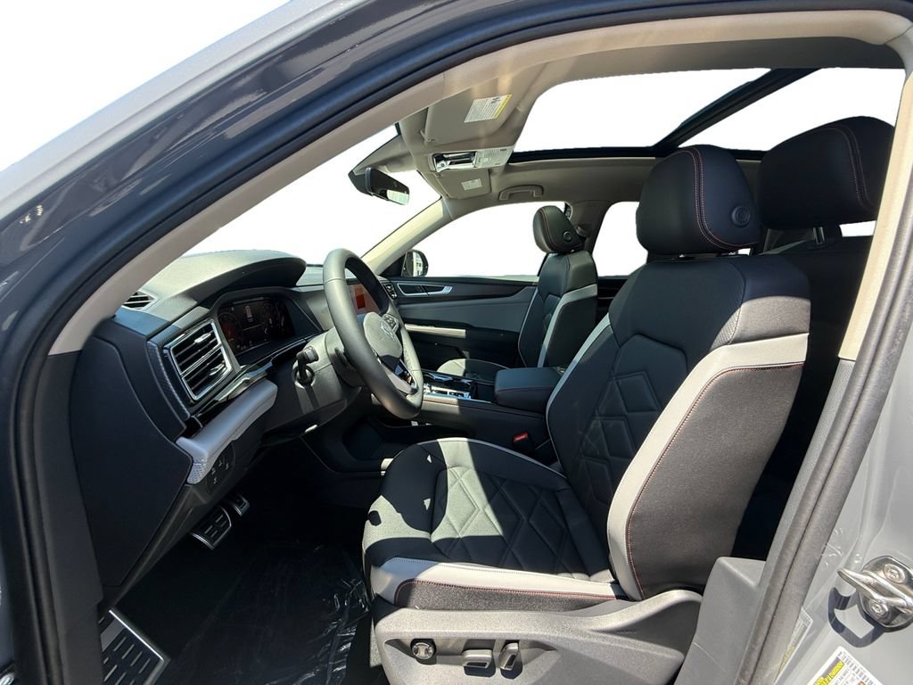 New 2026 Volkswagen Atlas Peak Edition AWD/4WD image 9