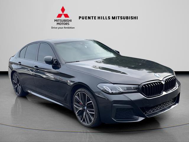 Used 2023 BMW 530e w/ M Sport Package RWD image 2