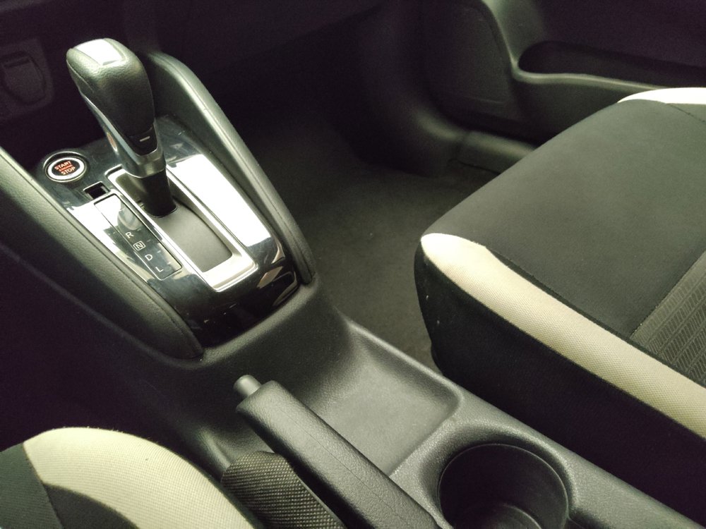 Used 2021 Nissan Versa SV FWD image 26