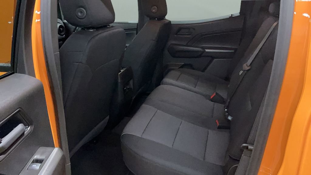 New 2026 Chevrolet Colorado W/T image 17