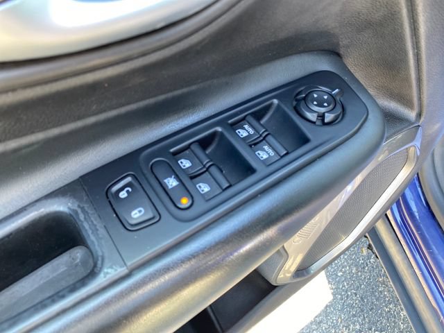 Used 2021 Jeep Renegade Limited AWD/4WD image 18