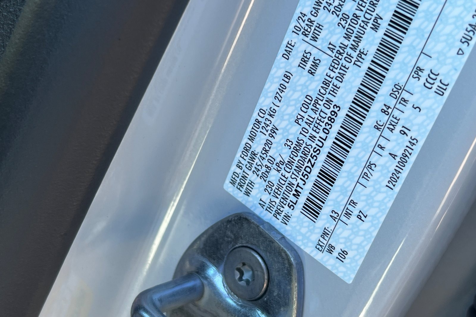 Certified 2025 Lincoln Corsair Grand Touring w/ Equipment Group 301A image 30