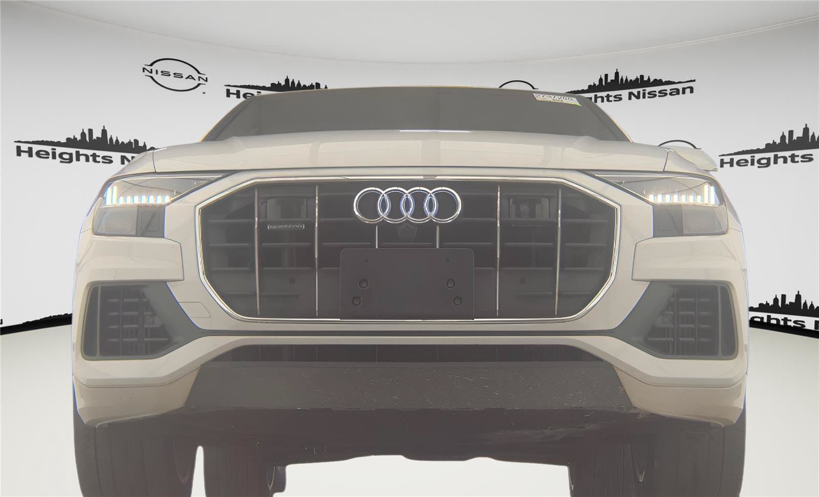Used 2023 Audi Q8 Premium Plus AWD/4WD image 5