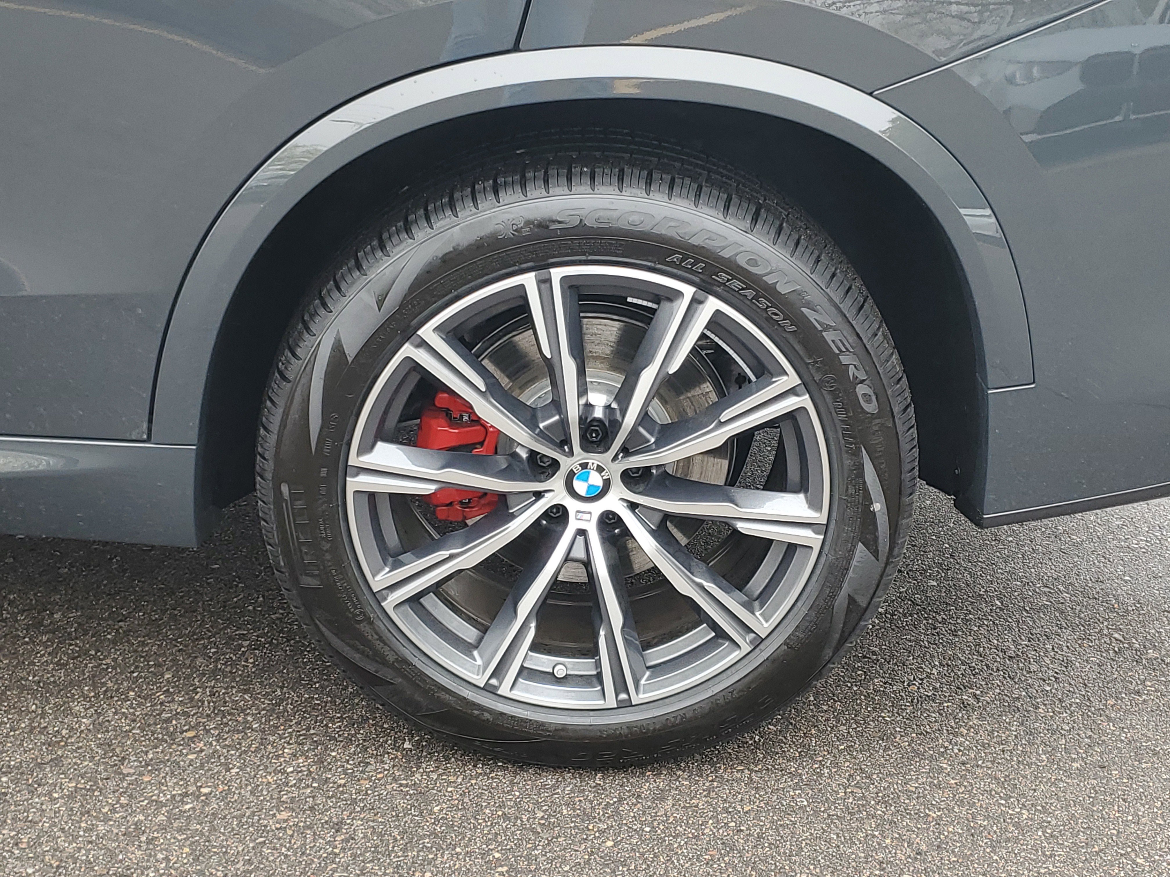 New 2026 BMW X5 xDrive40i w/ M Sport Package AWD/4WD image 26