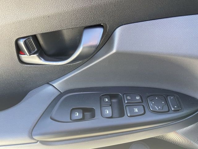 Used 2020 Hyundai Veloster N w/ Performance Package image 21