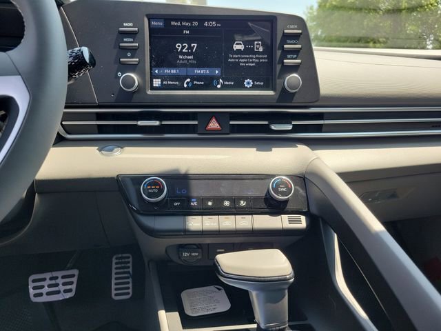 New 2026 Hyundai Elantra Sport FWD image 15