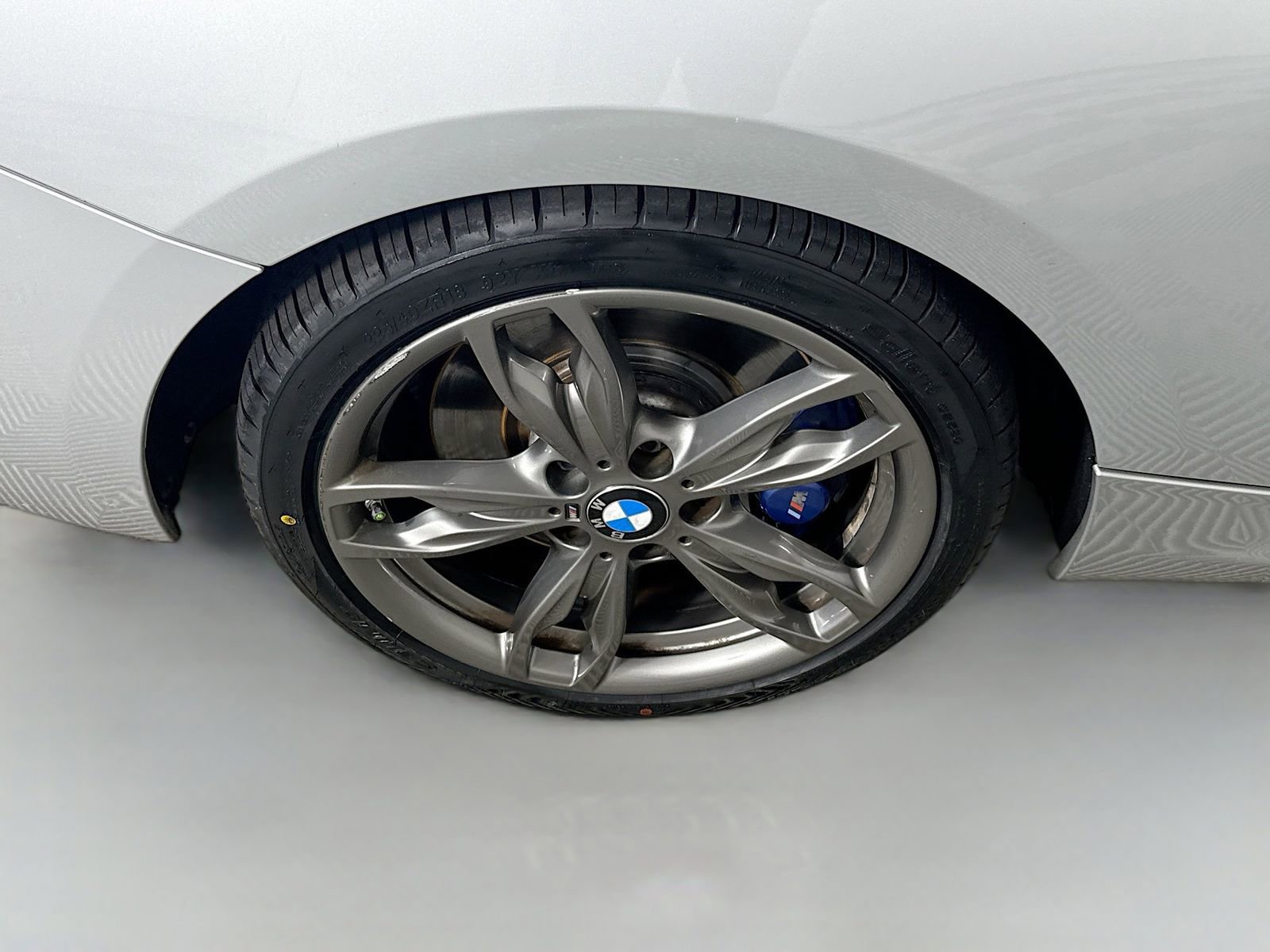 Used 2016 BMW M235i Convertible image 27