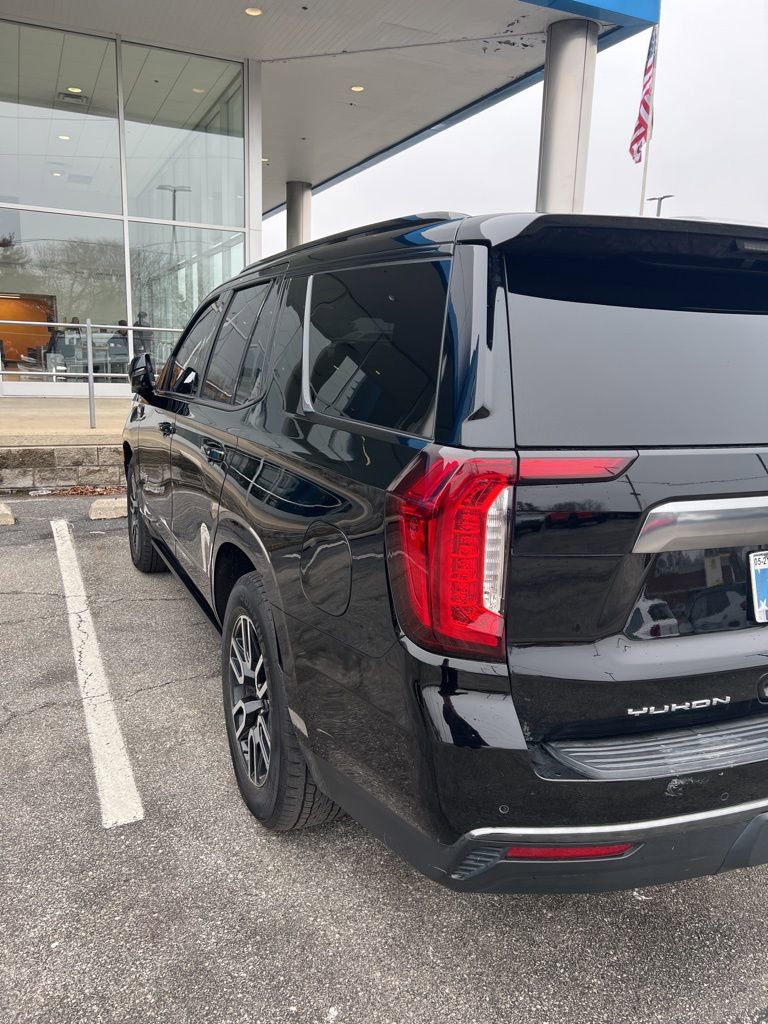 Used 2021 GMC Yukon AT4 w/ AT4 Premium Plus Package image 7