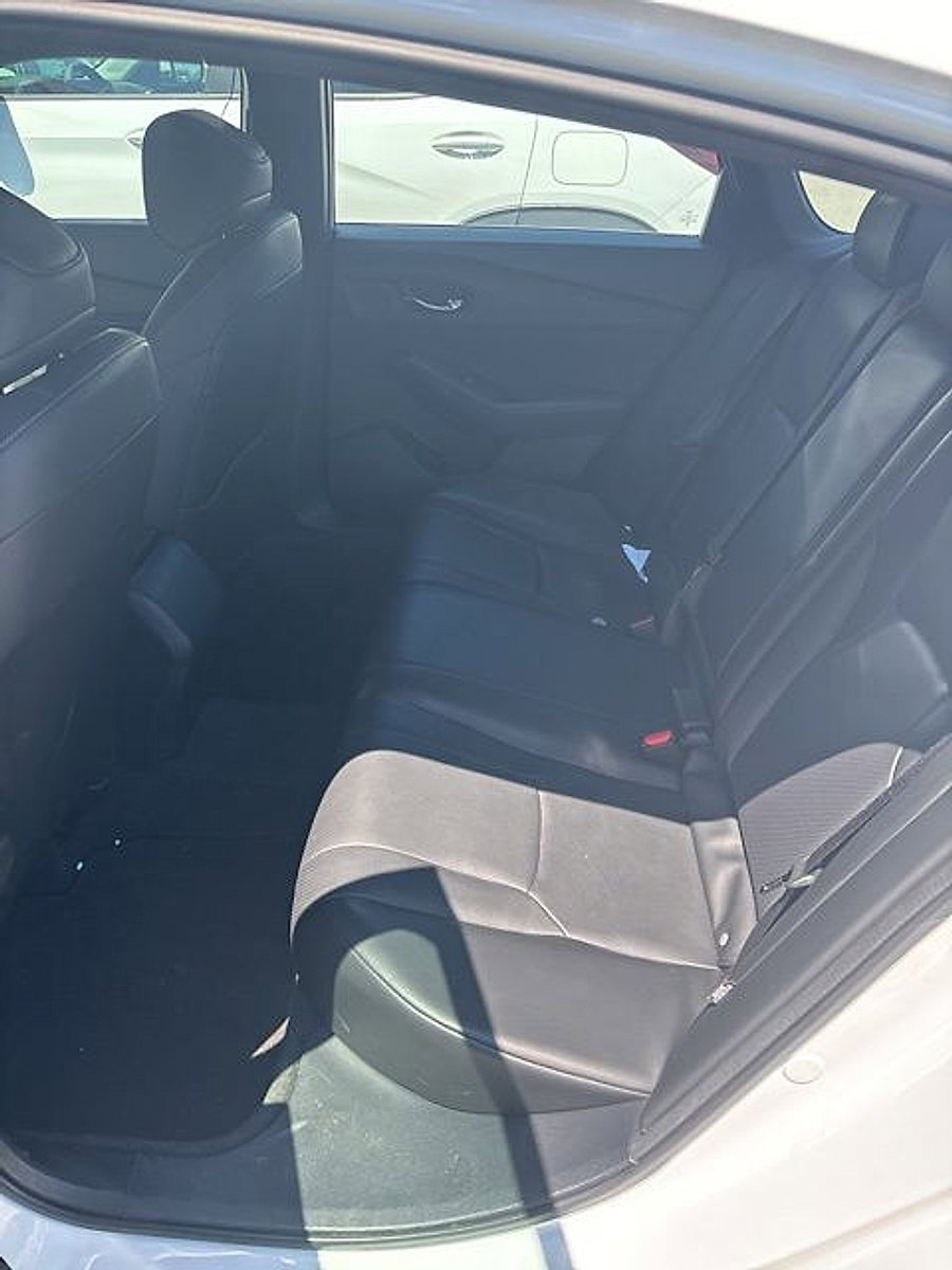 Used 2023 Honda Accord Sport image 3