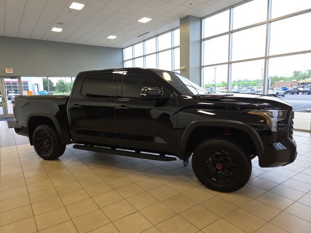 Used 2025 Toyota Tundra TRD Pro AWD/4WD image 5