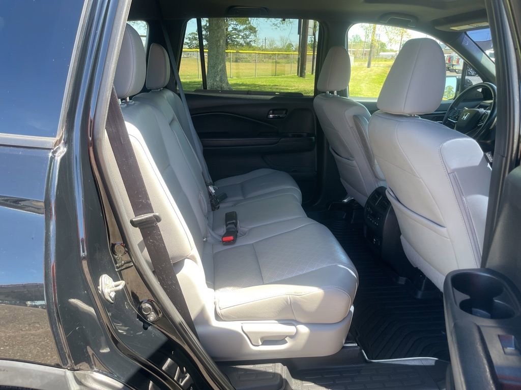 Used 2019 Honda Passport Elite image 16