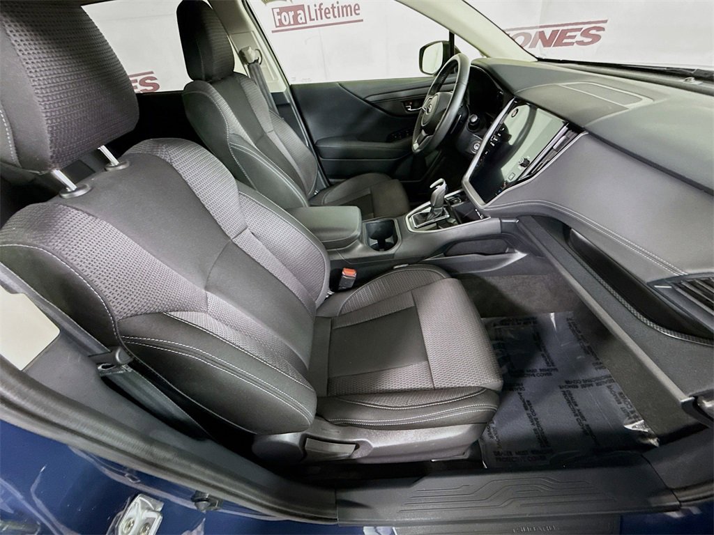 Used 2024 Subaru Outback Premium image 29