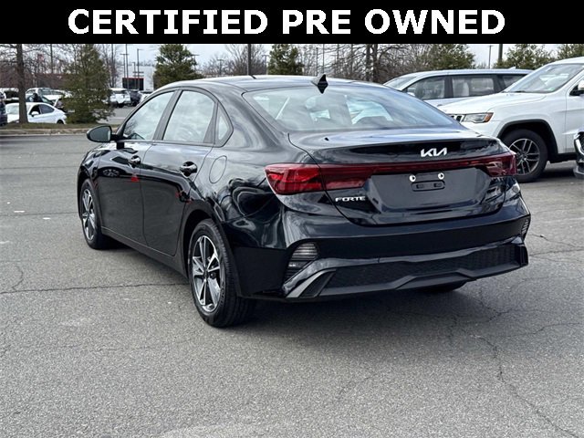 Used 2023 Kia Forte LXS image 4