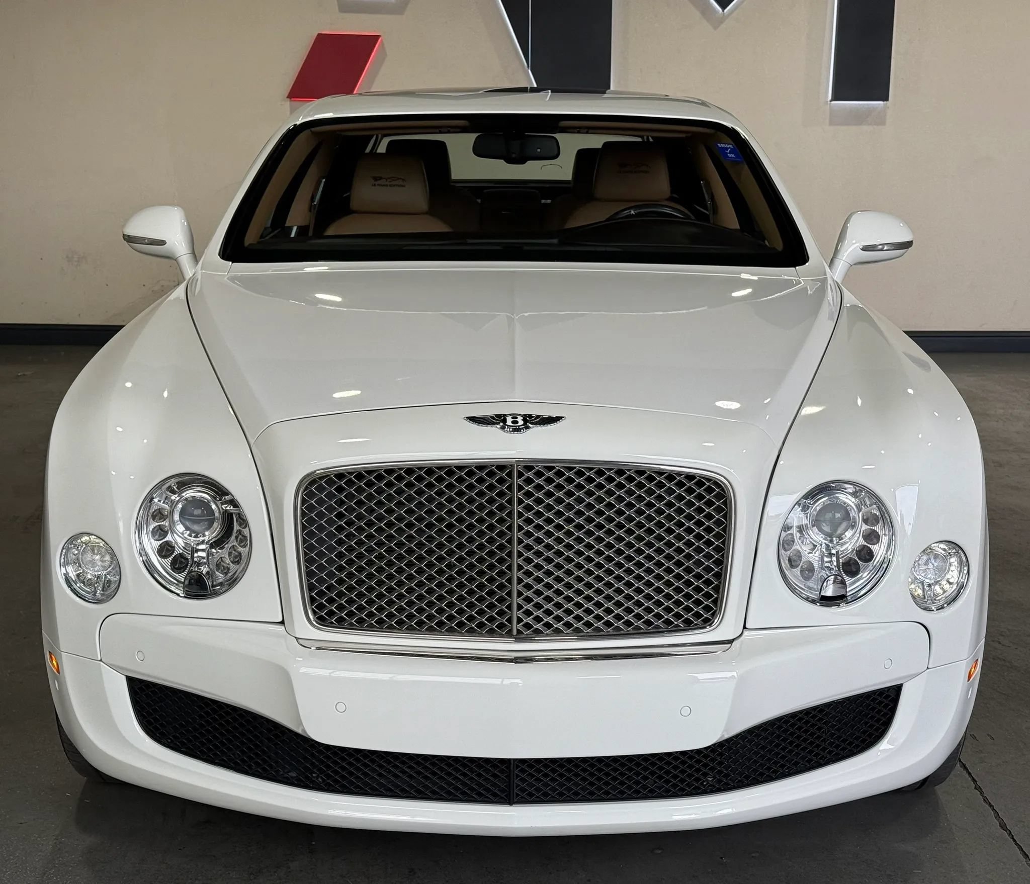 Used 2013 Bentley Mulsanne RWD image 2