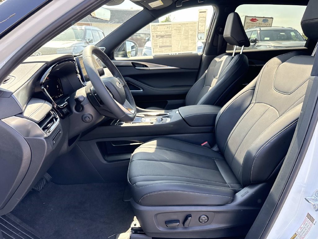 New 2027 INFINITI QX60 Sport w/ Dark Cargo Package AWD/4WD image 16