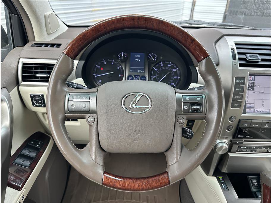 Used 2012 Lexus GX 460 AWD/4WD image 23