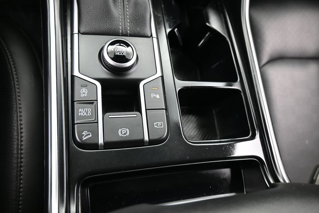 Used 2025 Kia Sorento S FWD image 28