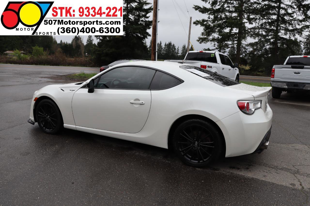 Used 2013 Scion FR-S image 6
