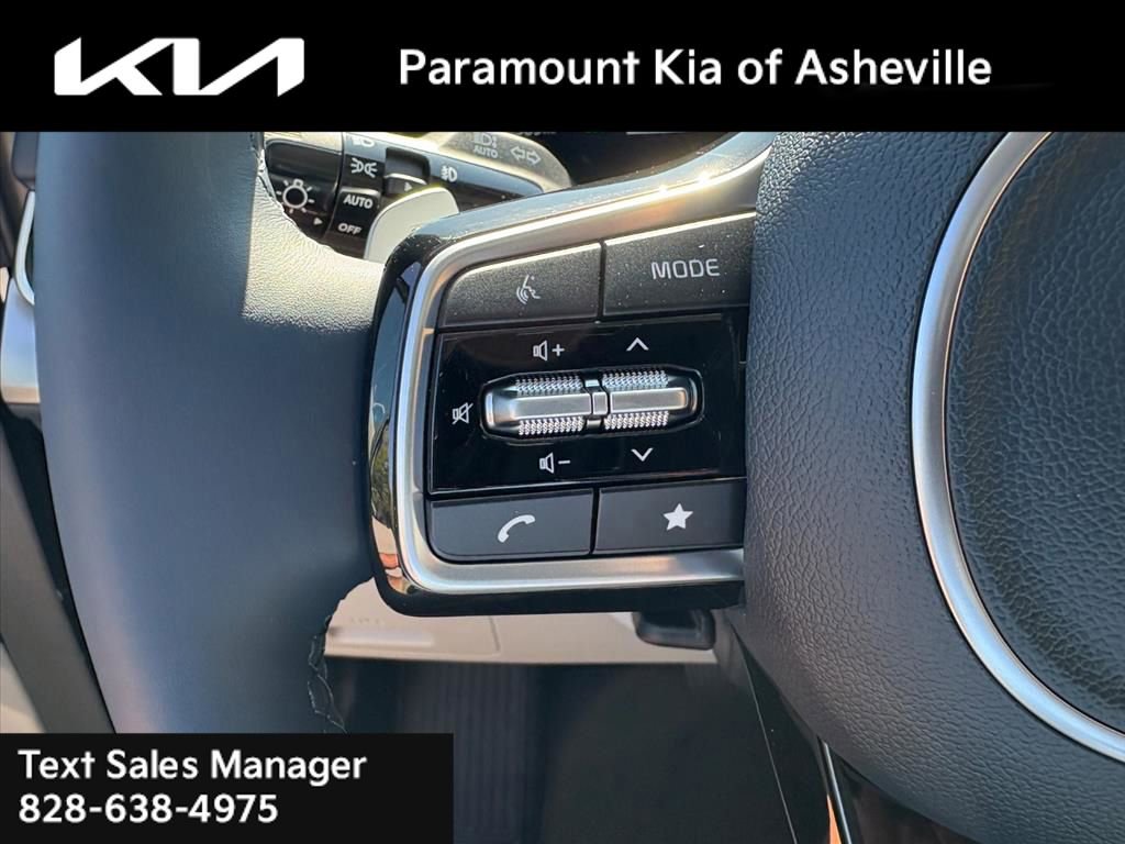 New 2026 Kia Carnival SX w/ SX Dark Edition Package image 14