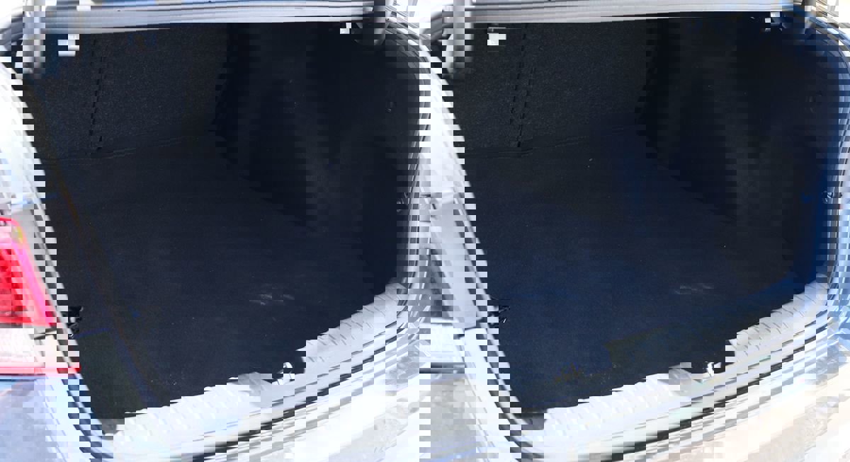 Used 2020 Kia Optima LX image 25